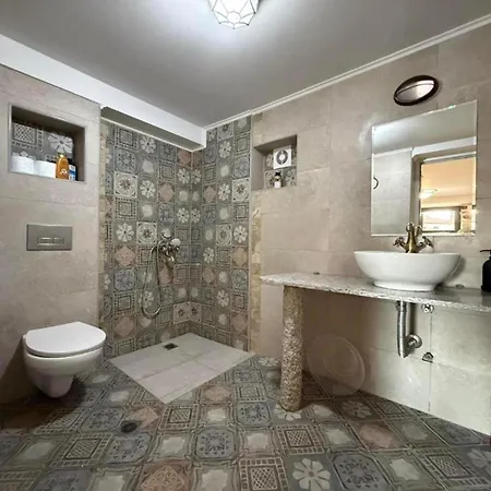 Apartment White Stone - Ground Floor *