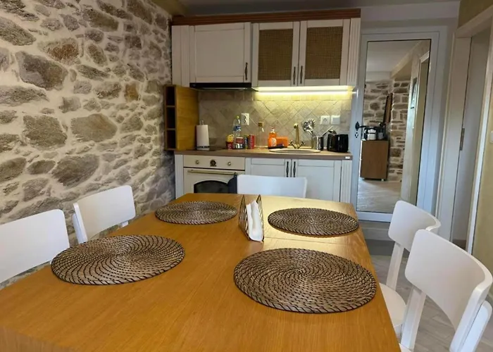 White Stone - Ground Floor