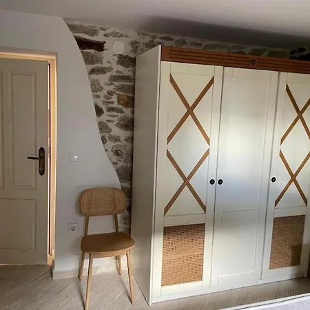 White Stone - Ground Floor Apartman *